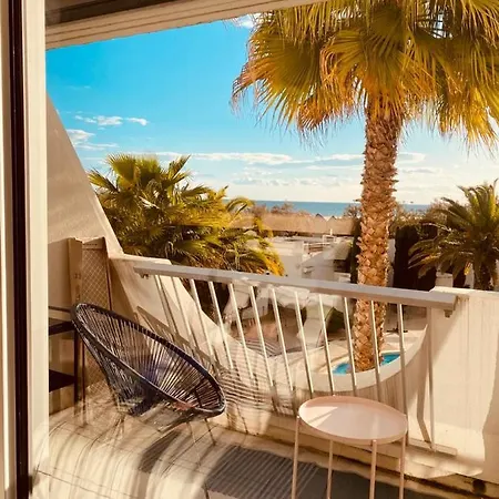 Le Cali, P2 Dans Résidence Avec Piscine, Vue Et Parking Privé Appartamento