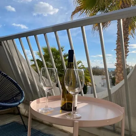 Апартаменты Le Cali, P2 Dans Avec Piscine, Vue Et Parking Prive